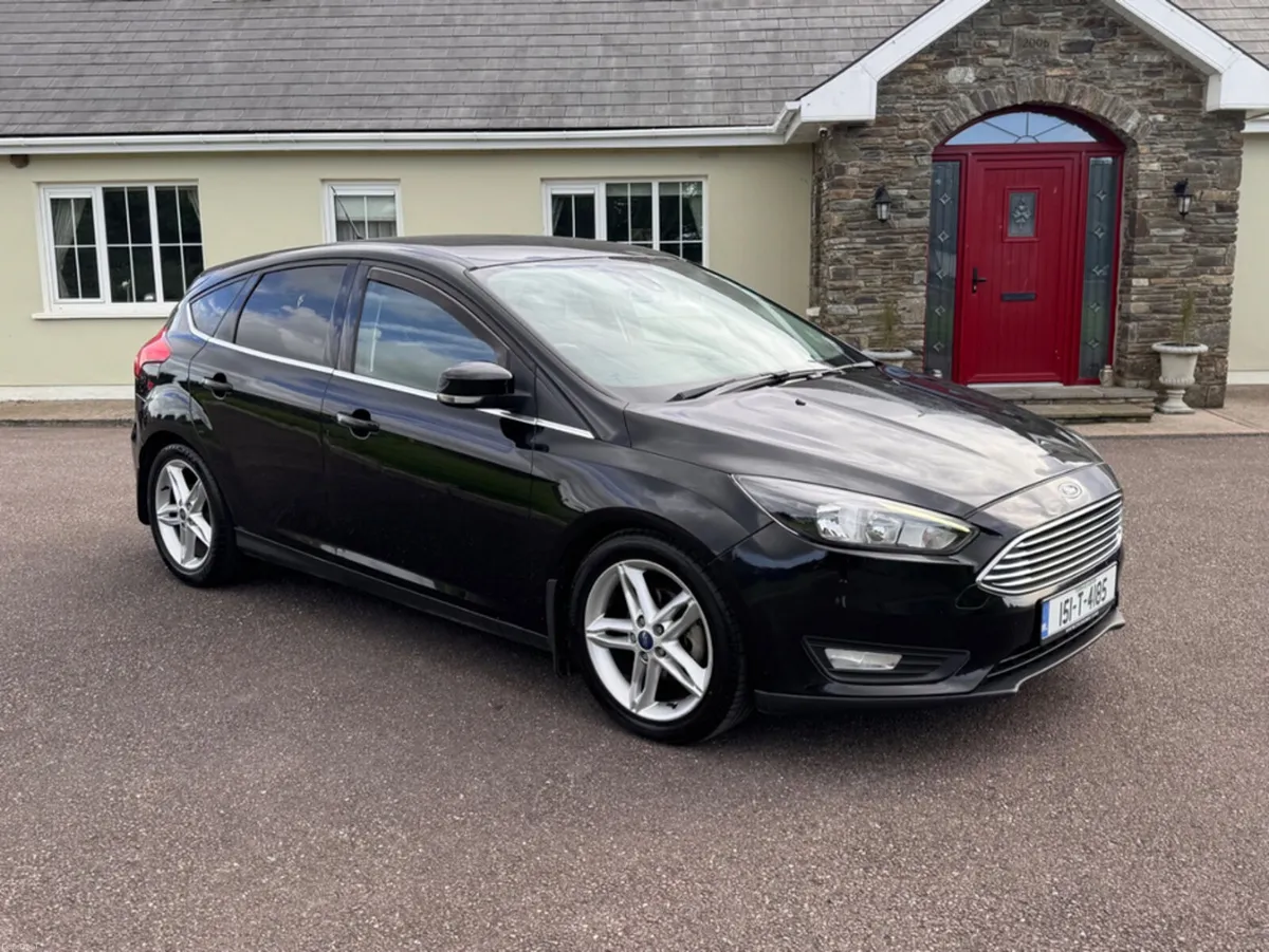 Ford Focus 1.5 TDCI ZETEC 120PS 5DR - Image 4