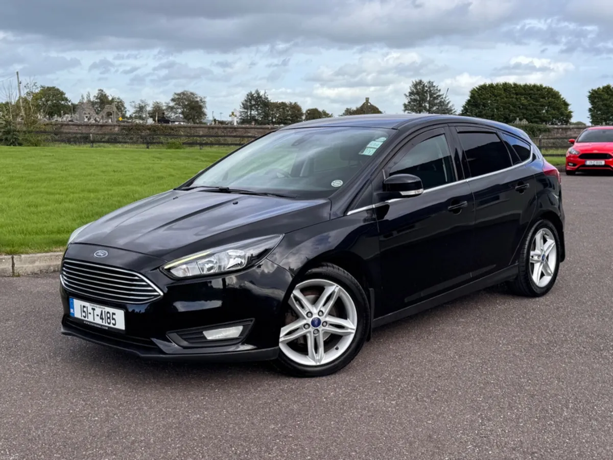 Ford Focus 1.5 TDCI ZETEC 120PS 5DR - Image 2