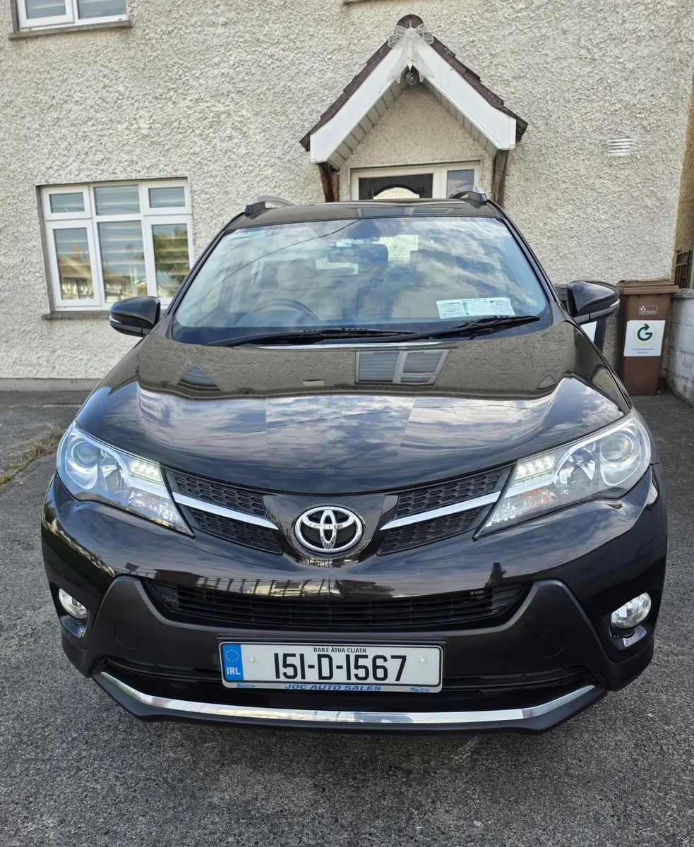 Toyota RAV4 2015 - Image 2