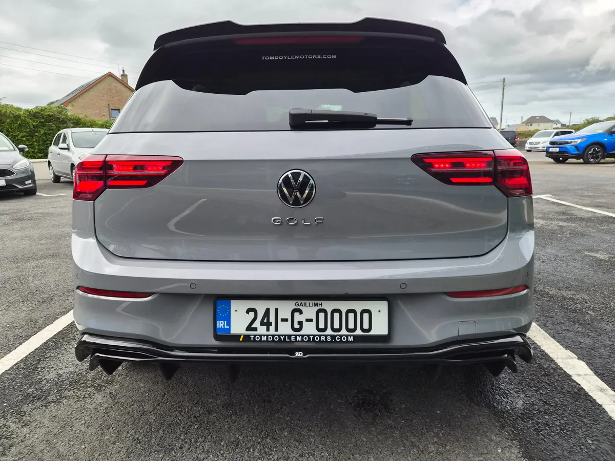 Volkswagen Golf 2.0L Diesel Auto - Image 5