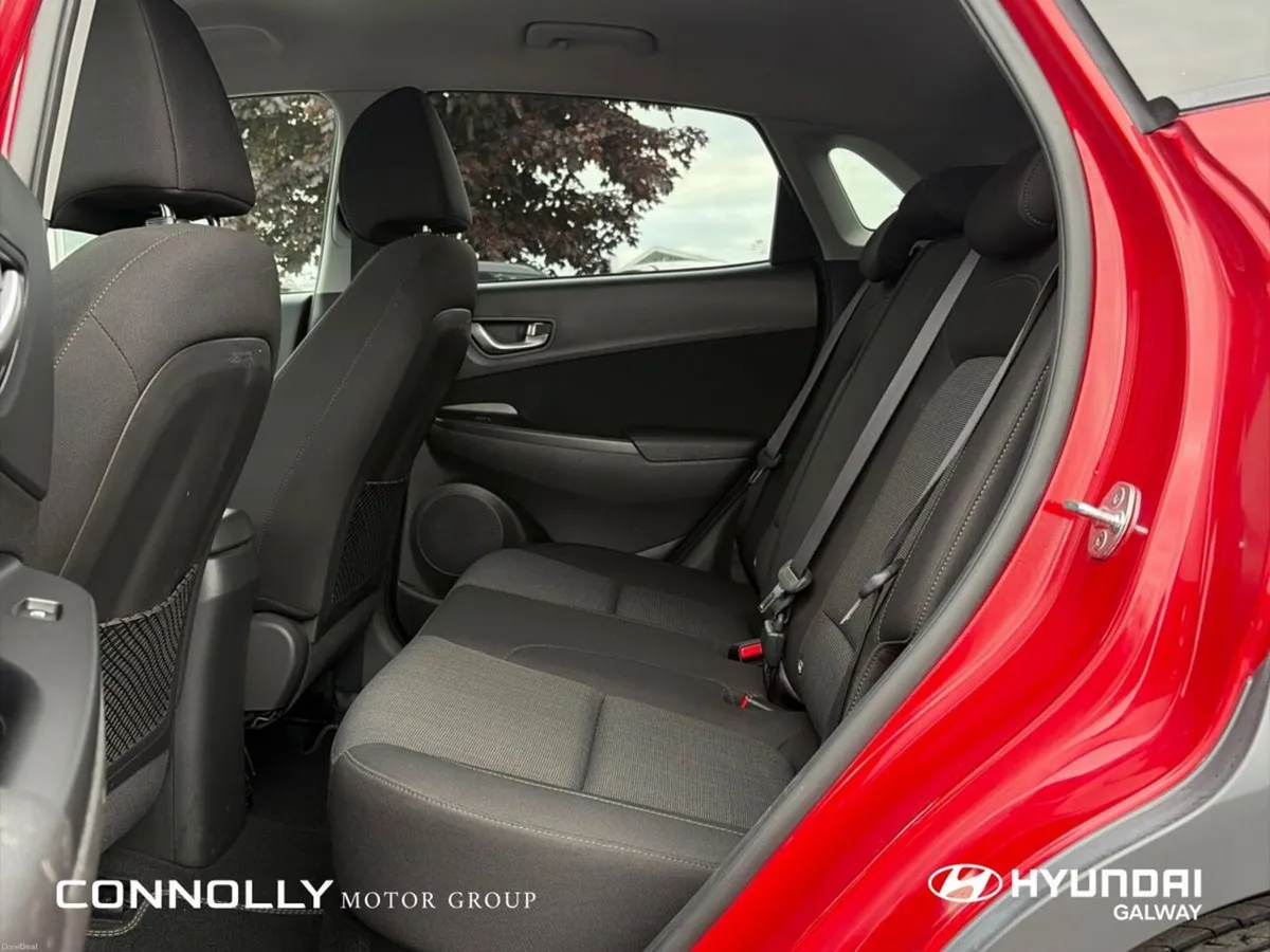 Hyundai KONA 1.6 HYBRID Executive Auto - Image 6