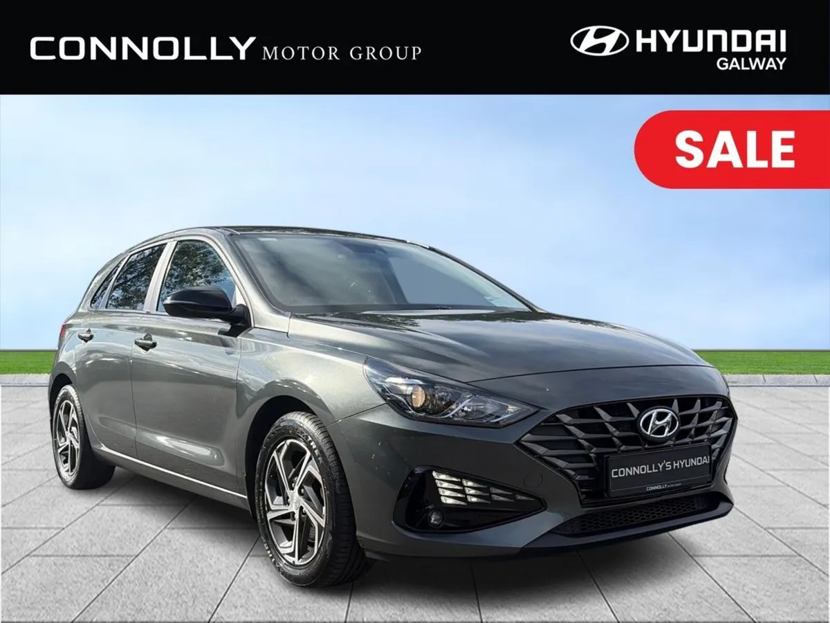 Hyundai i30 Diesel Deluxe - Image 1