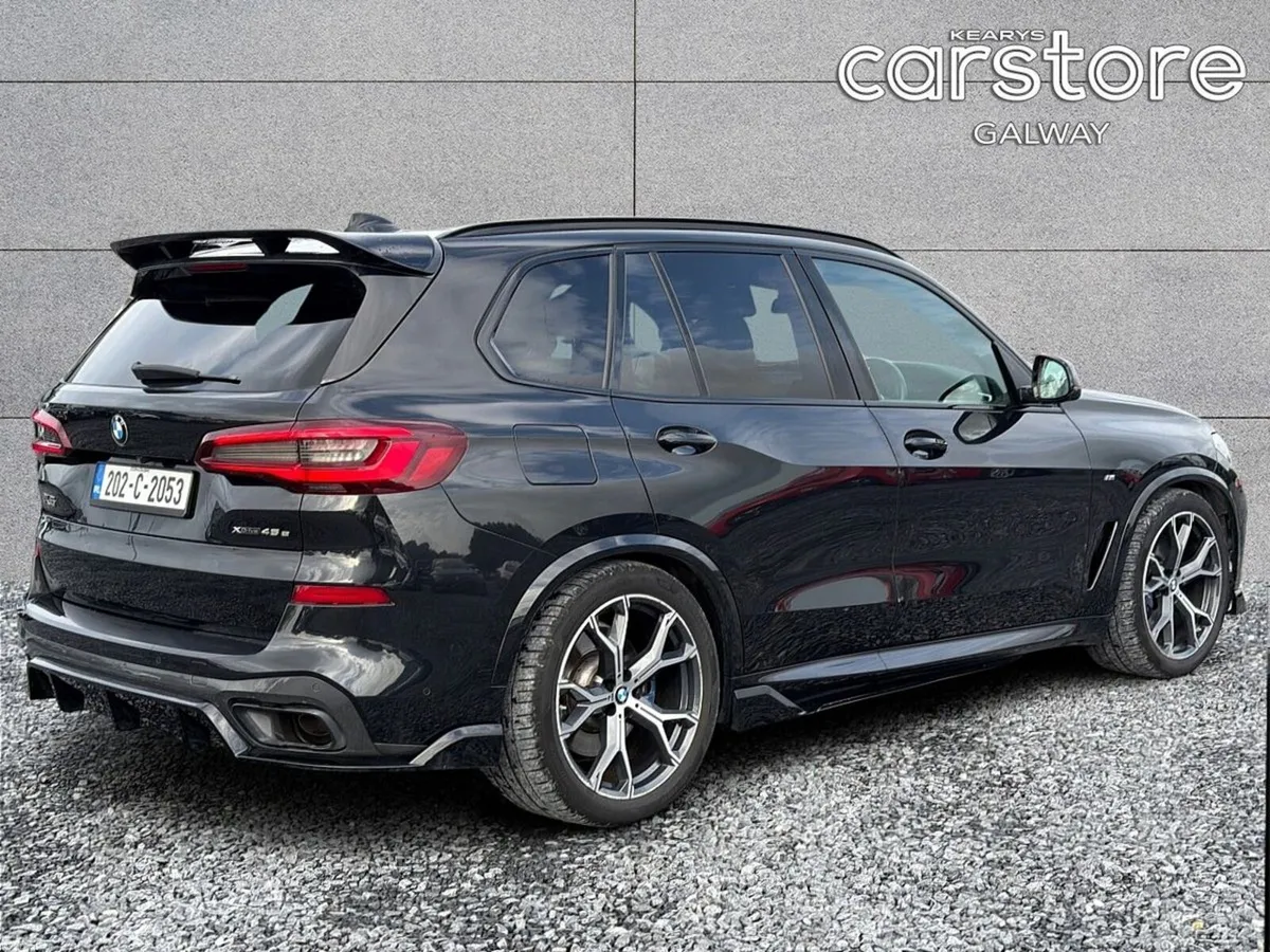 BMW X5 xDrive45e **Kitted** M Sport Pro - Image 3