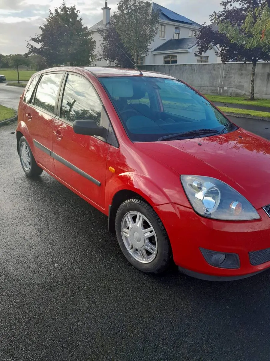 Car - Image 1