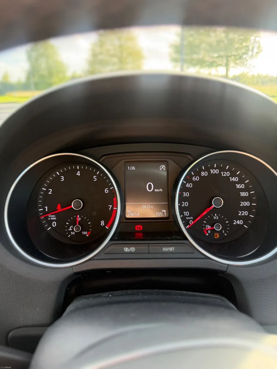 Volkswagen Polo 2016 - Image 5