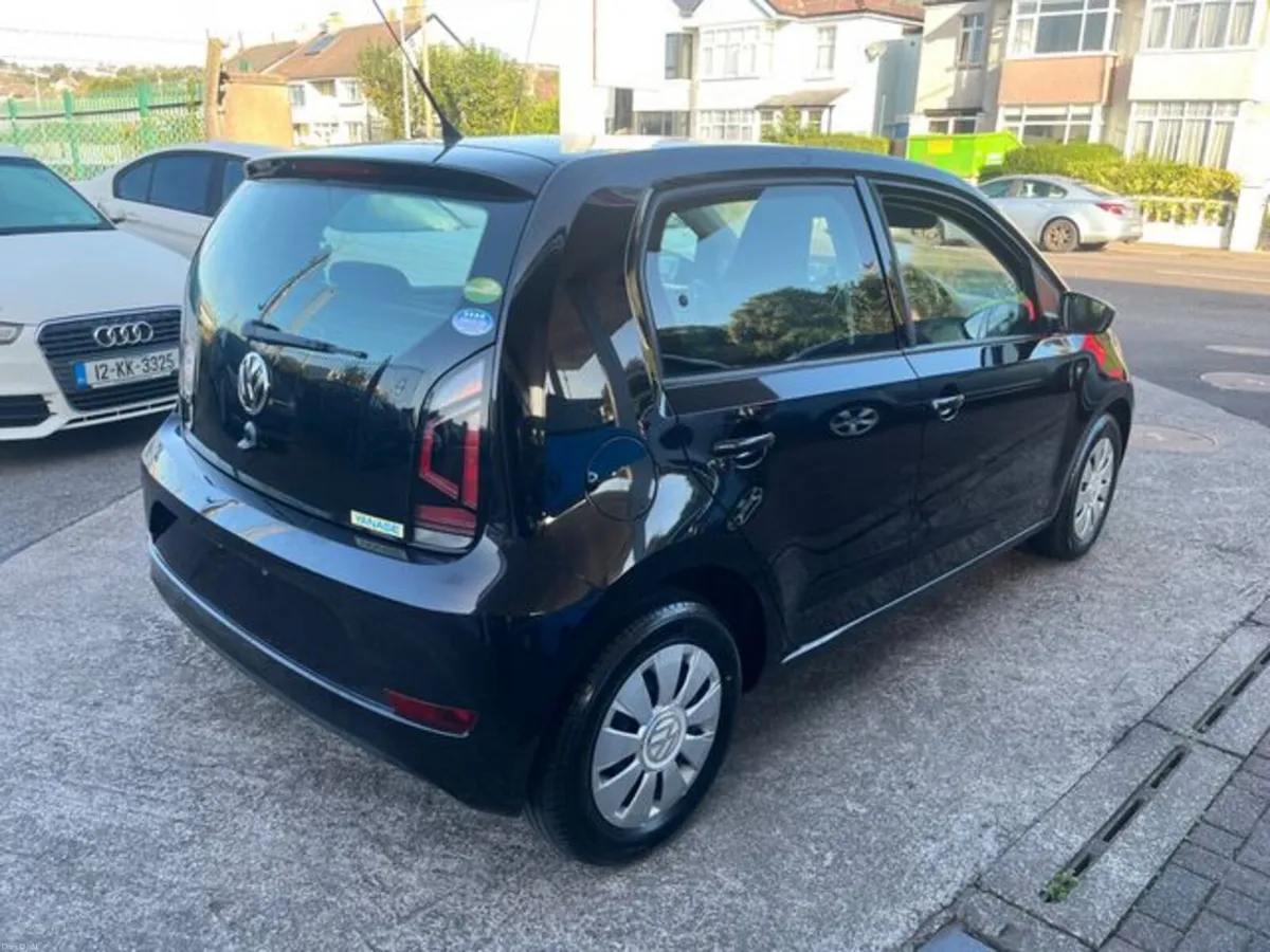 Volkswagen up! 1.0 automatic - Image 3