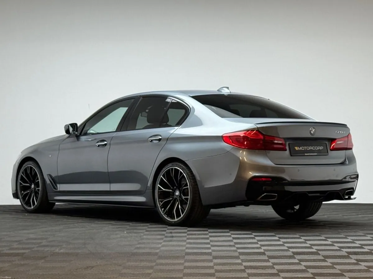 BMW 5-Series 520D M SPORT - Image 5