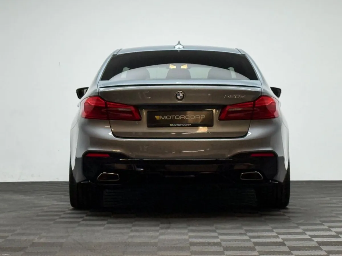 BMW 5-Series 520D M SPORT - Image 6