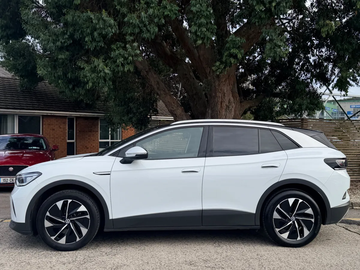 2023 Volkswagen ID.4..52 KWH.PAN ROOF.HEATED SEATS - Image 3