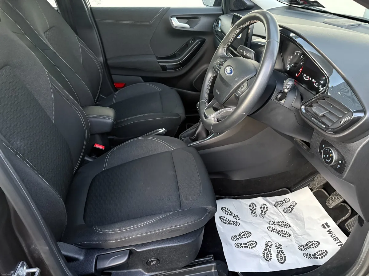 201 Ford Puma Titanium 1.0 Petrol - Image 5