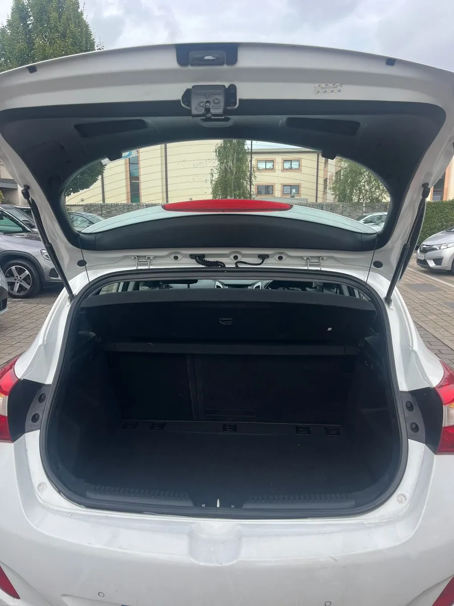 Hyundai i30 2015 - Image 3