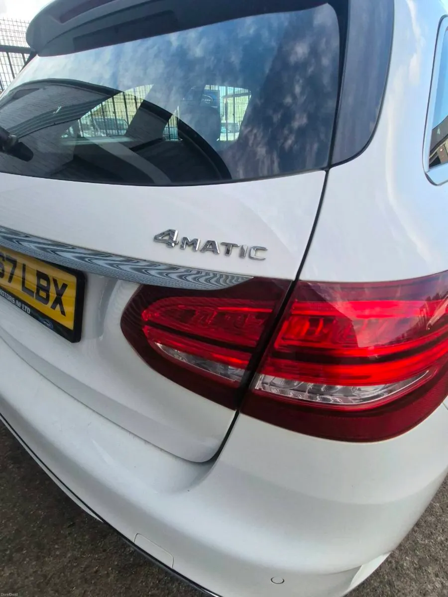 2017 MERCEDES C220D AMG ESTATE 4 MATIC - Image 6
