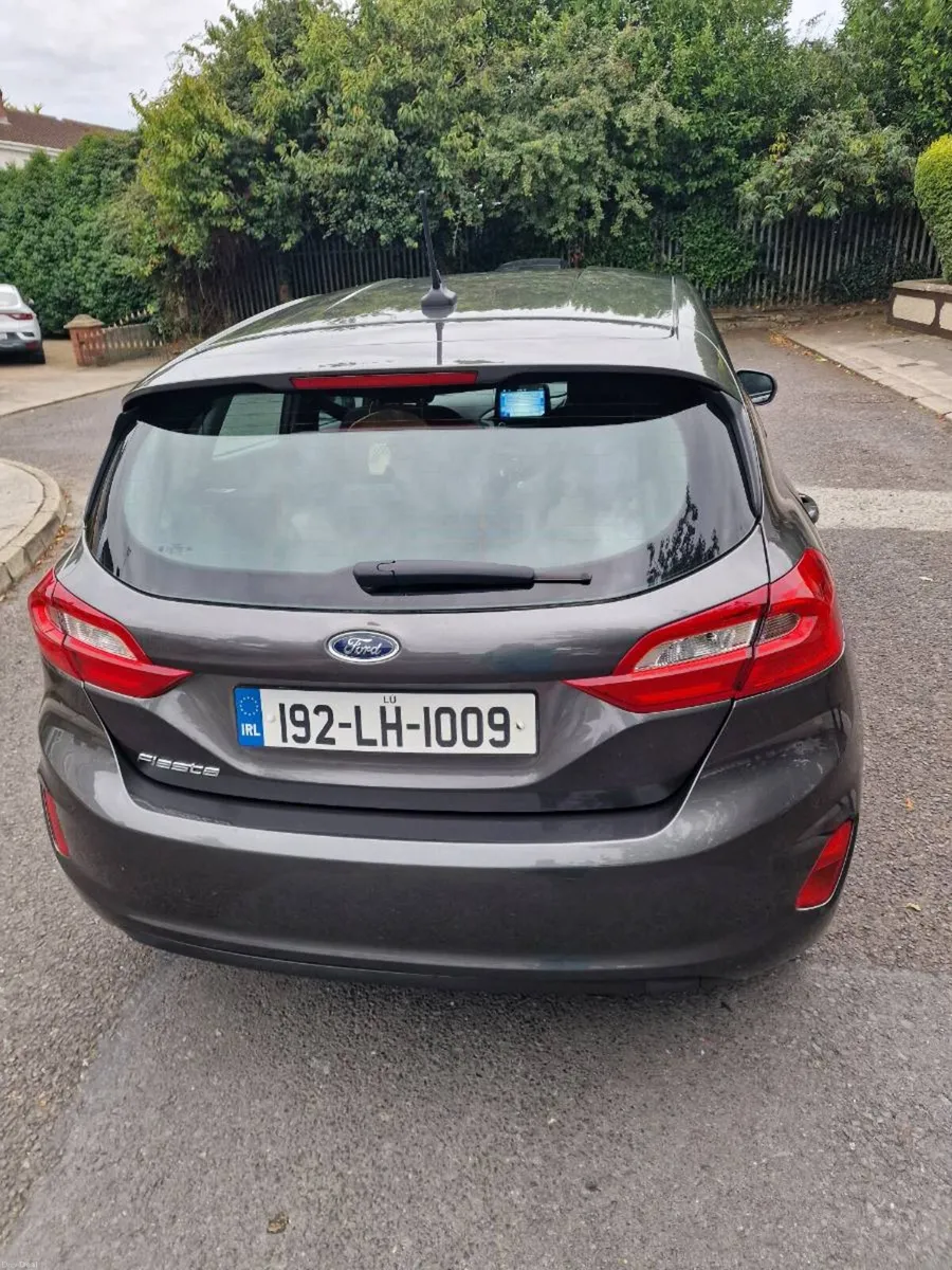 Ford Fiesta Zetec with low mileage - Image 2