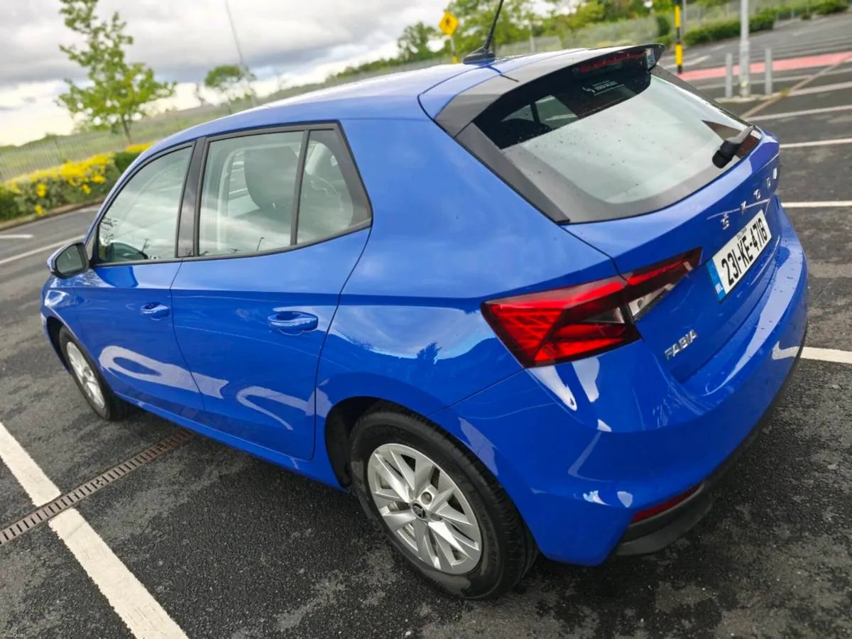 Skoda Fabia 2023 - Image 5