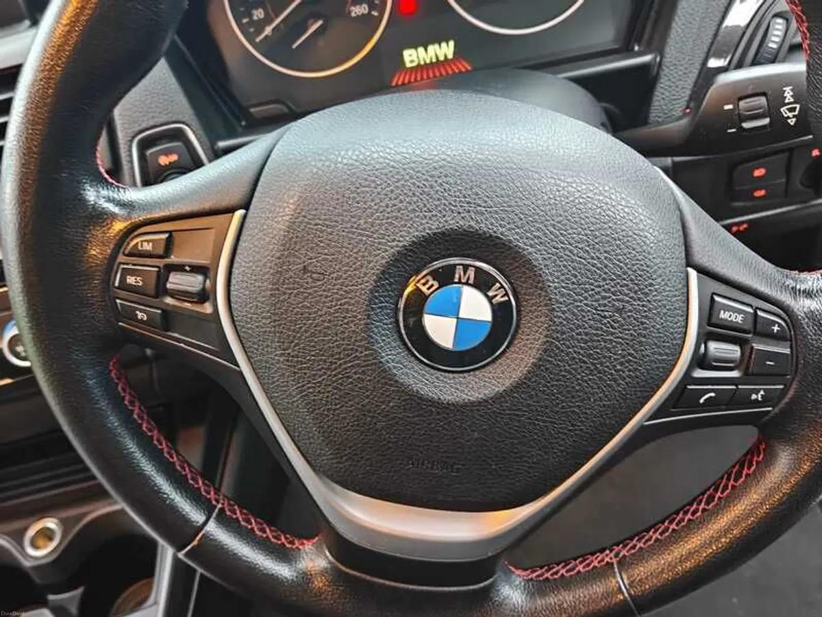 2014 BMW 1 Series - Image 4