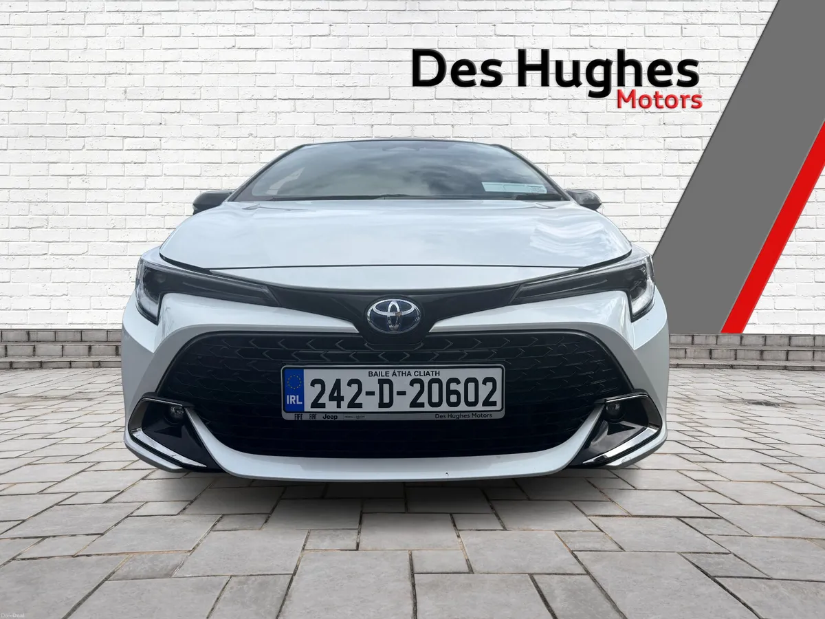 Toyota Corolla 2024 Luna Sport Hatch - Image 6
