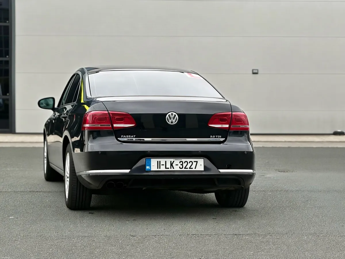 2011 VW Passat 2.0 TDI BlueMotion - Image 5