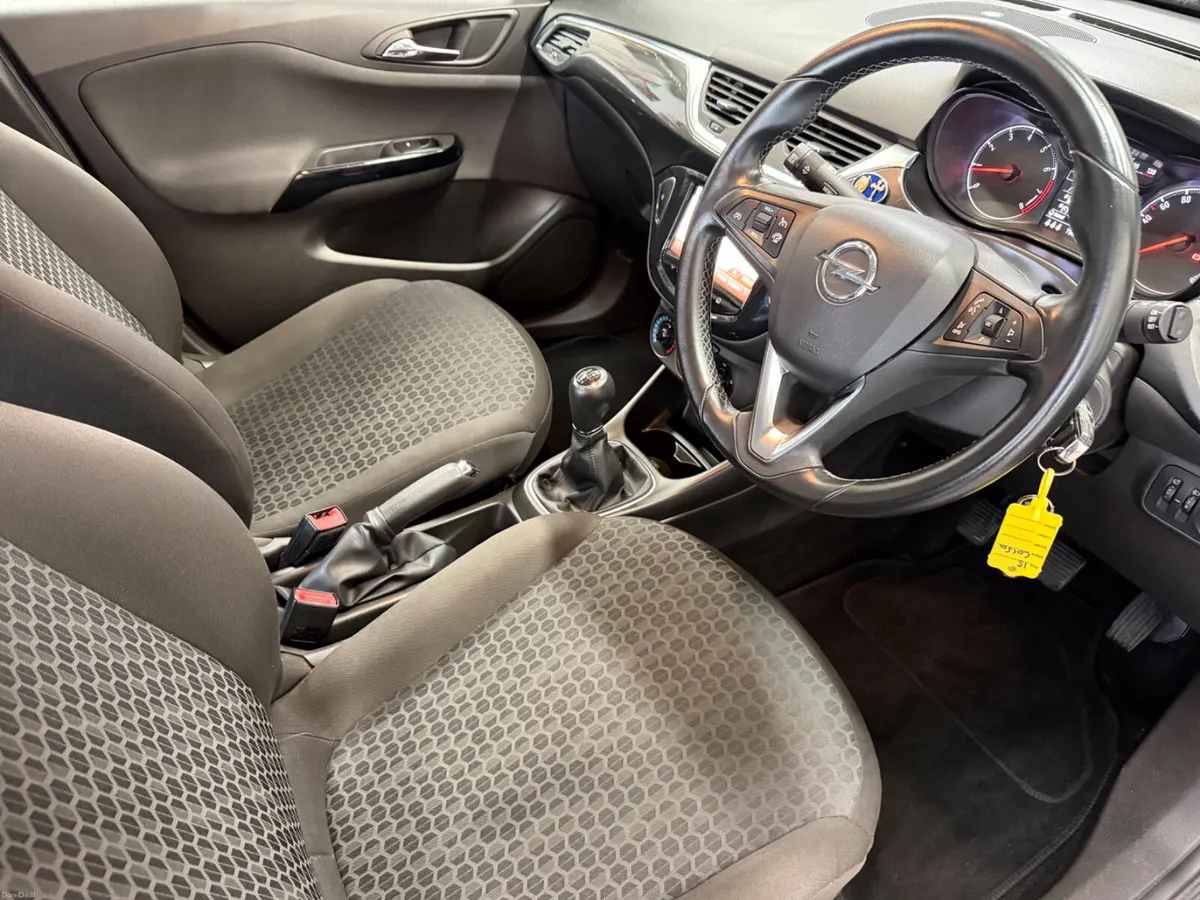 2015 Opel Corsa 1.4 Petrol Excite - Image 4