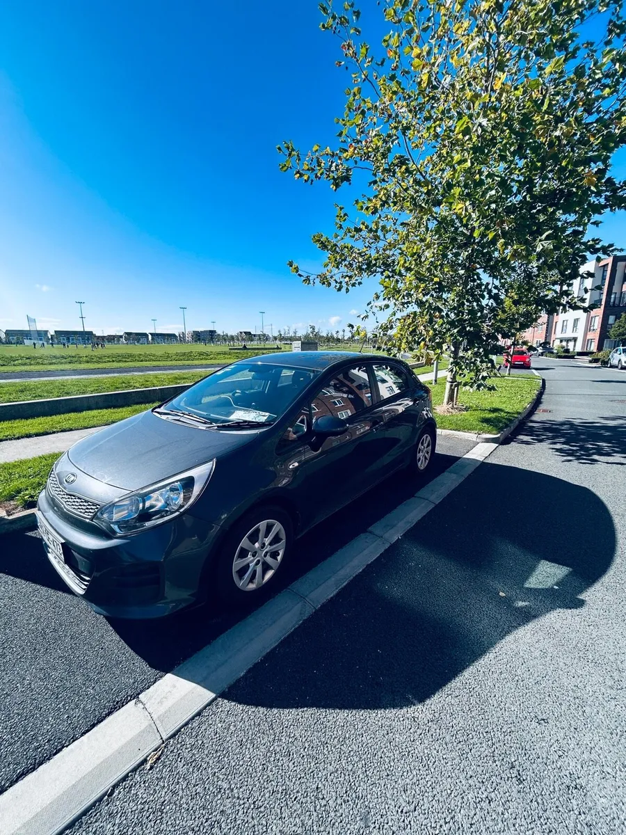 Car - Image 4