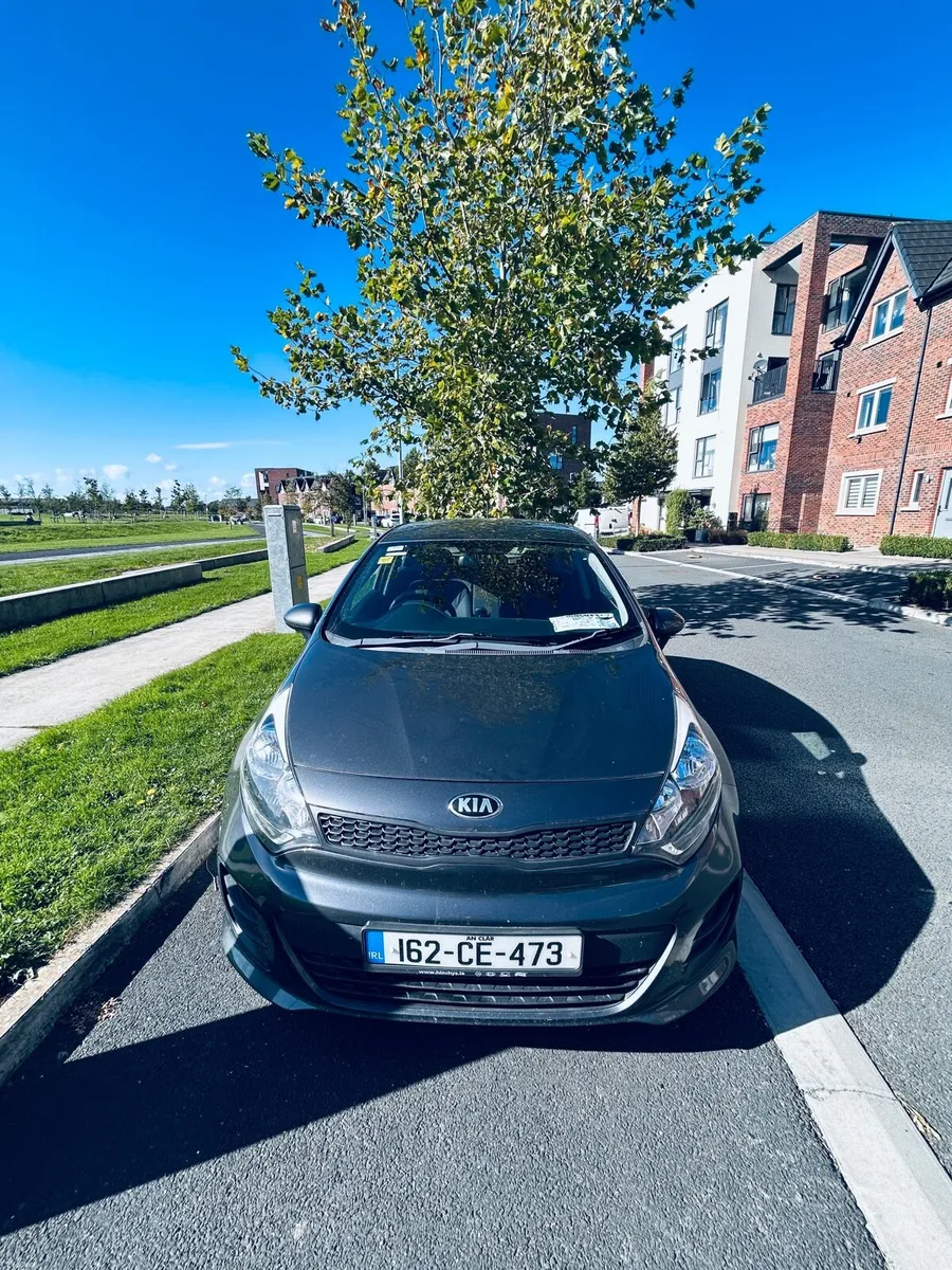Car - Image 6