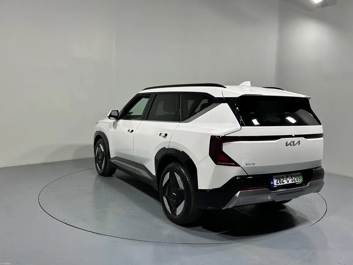 Kia EV5 Earth K3 81.4 Kw/H Battery 530 KM's 262 - Image 5