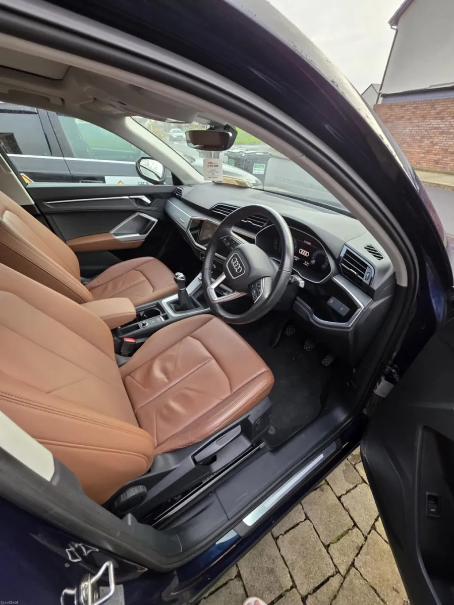 Audi Q3 202 Quattro 35 TDI - Image 2