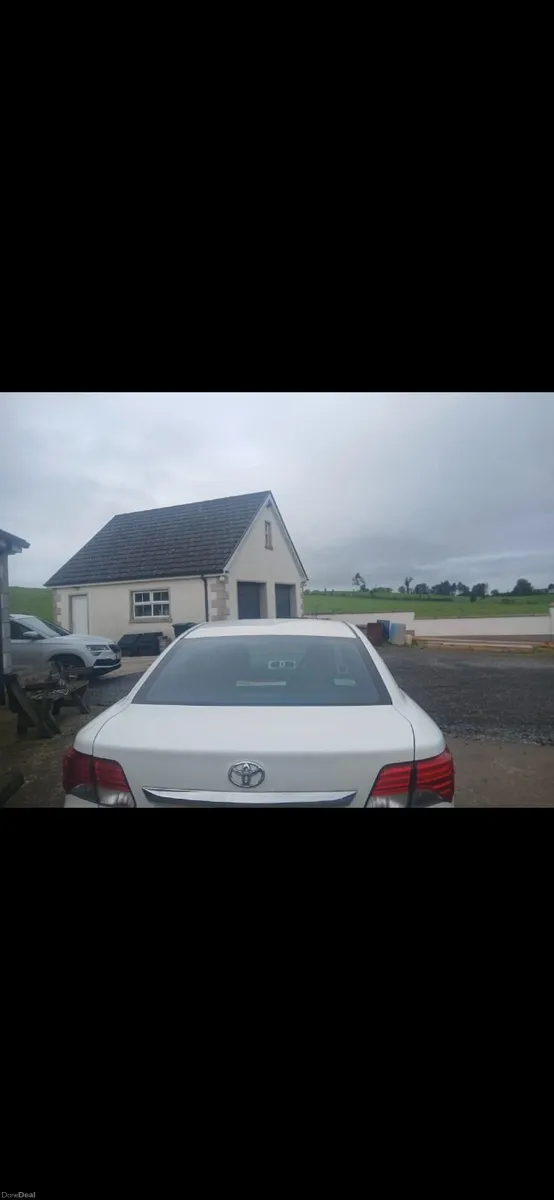 Toyota Avensis 2013 - Image 4