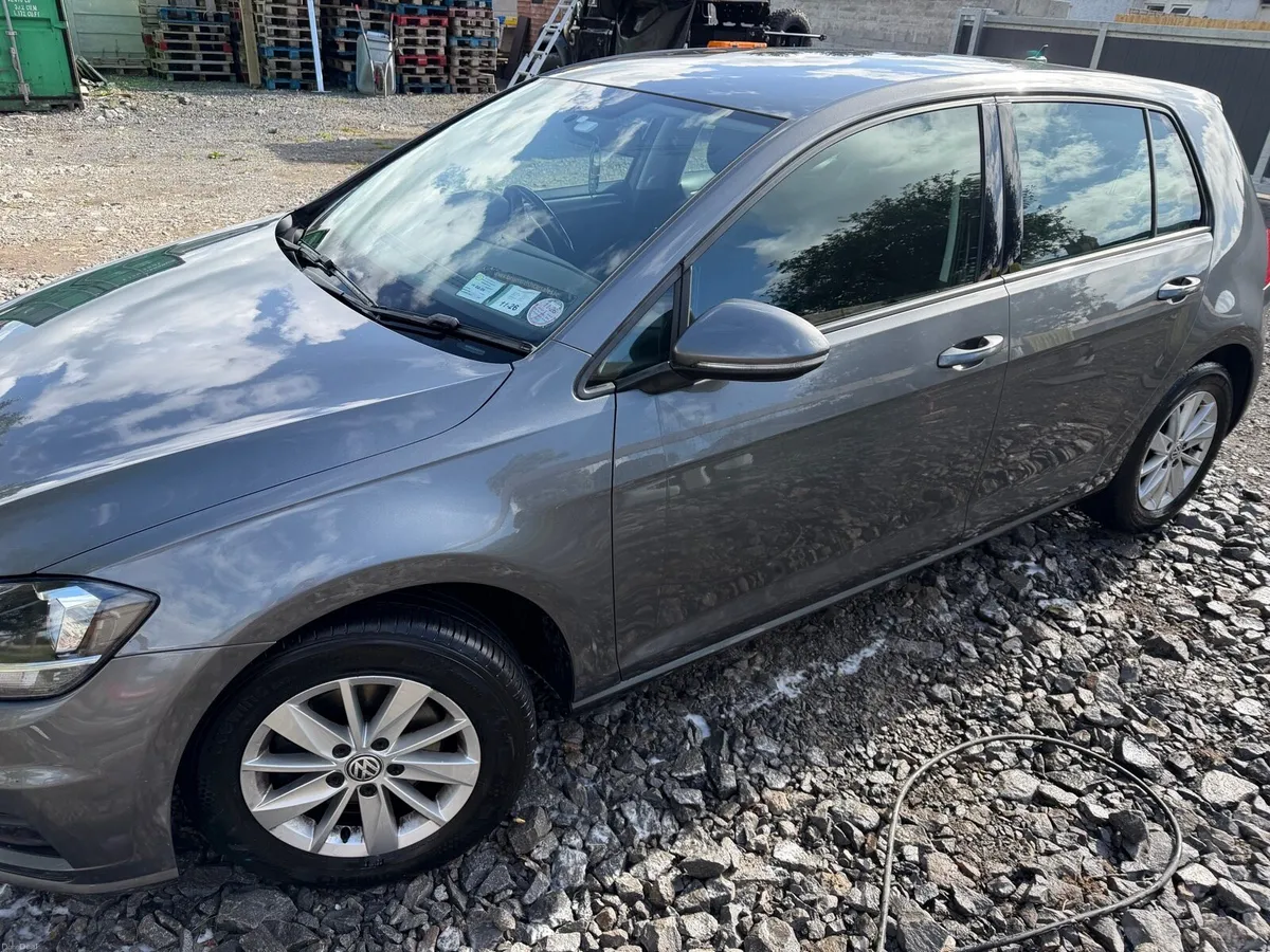Volkswagen Golf - Image 5