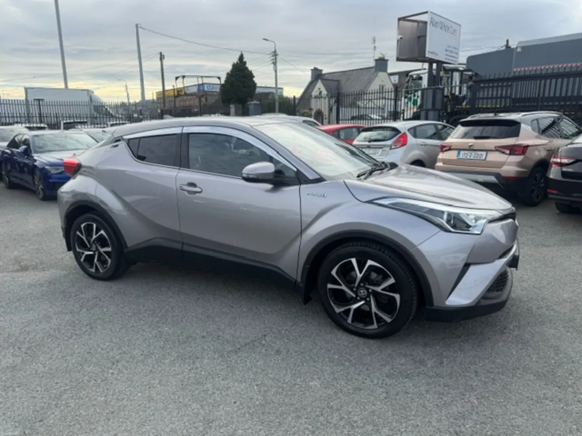Toyota C-HR 2019 HYBRID SPORT 4DR AUTO - Image 1
