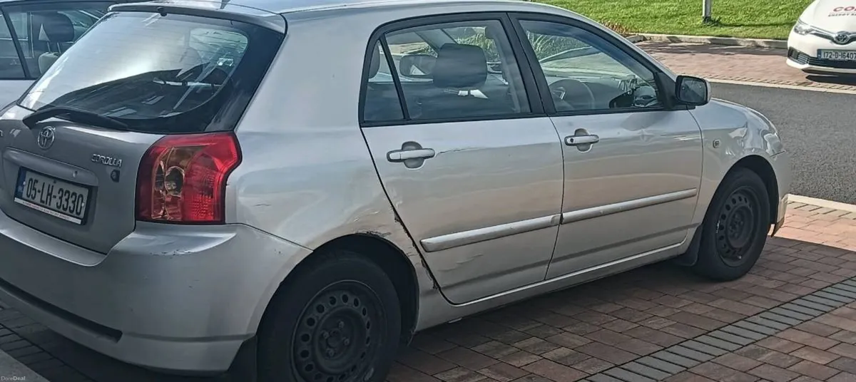 Toyota Corolla - Image 2
