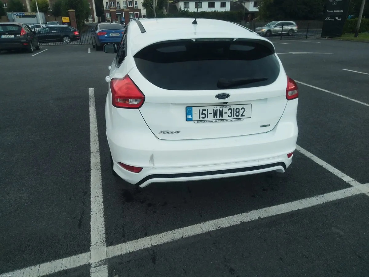 Ford Focus - Image 2