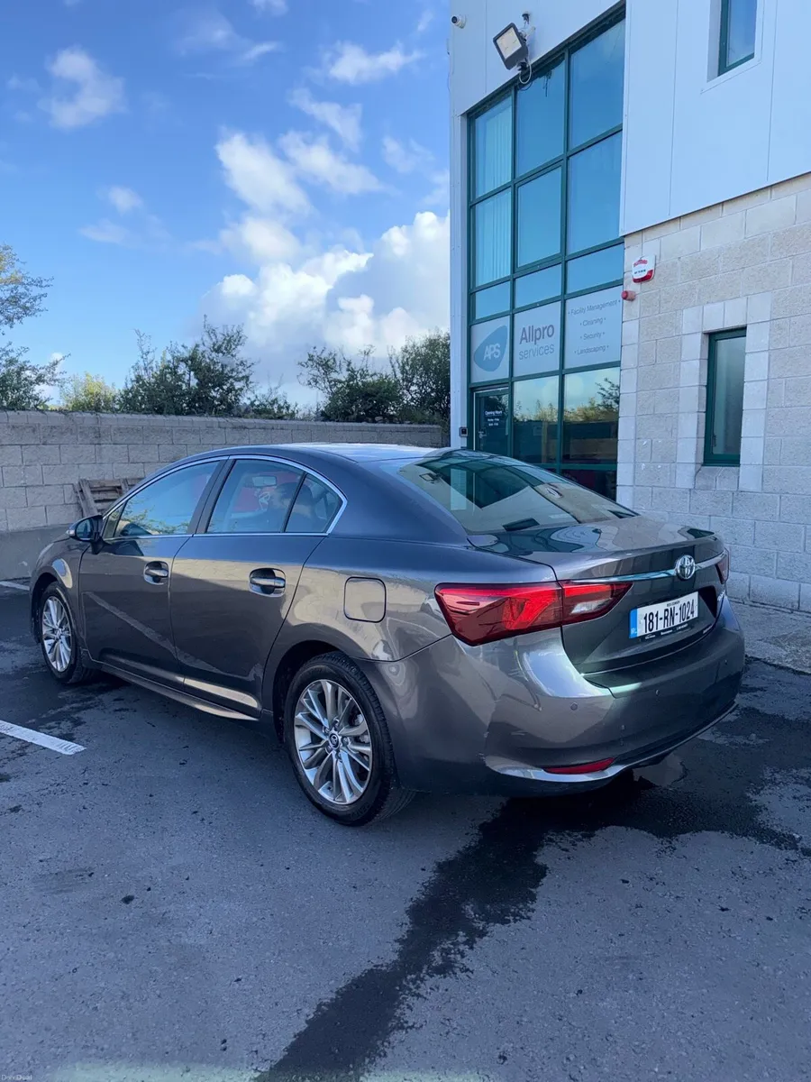 Toyota Avensis NCT 09/28 - Image 2