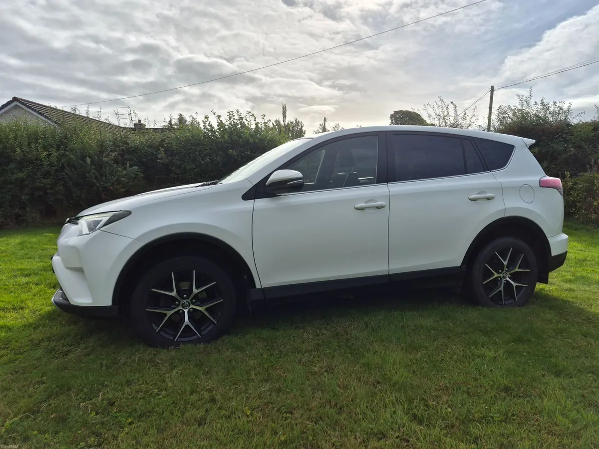 Toyota RAV4 2016 - Image 6