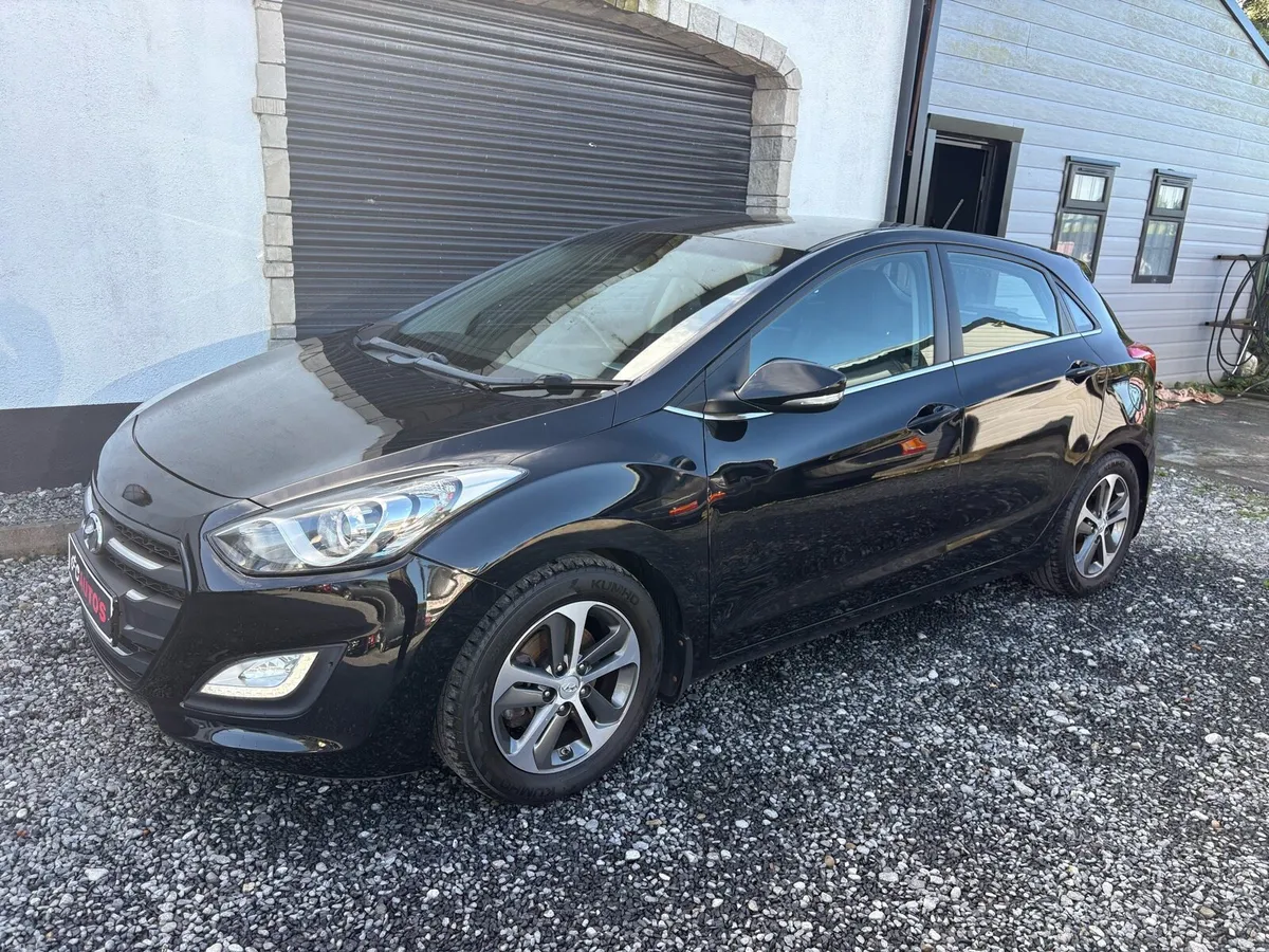 Hyundai i30. 2015 1.6 diesel - Image 1