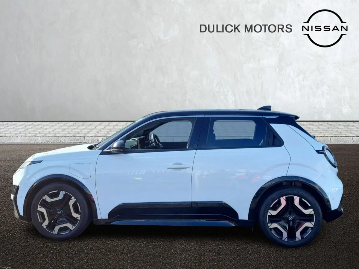 Nissan Micra 52kWH Evolve - Image 5