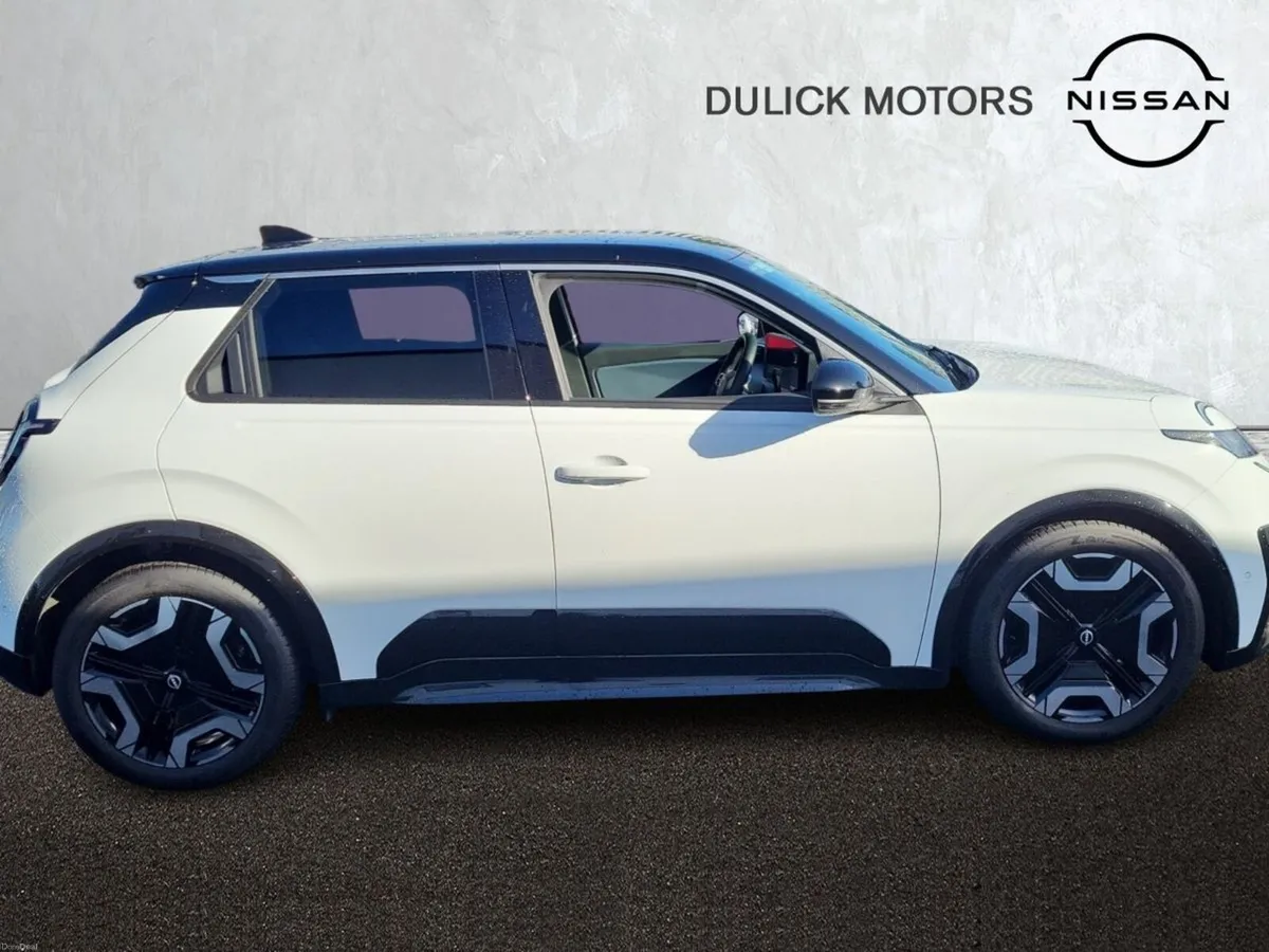 Nissan Micra 52kWH Evolve - Image 3