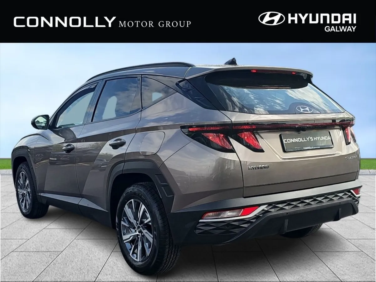 Hyundai Tucson 2WD Executive - Image 2