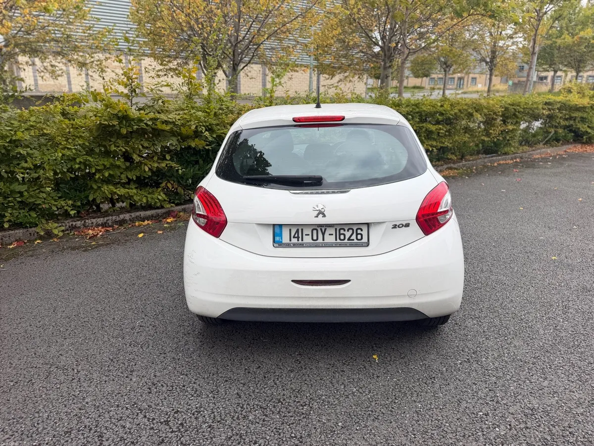 Peugeot 208 1.0 petrol low mileage - Image 5