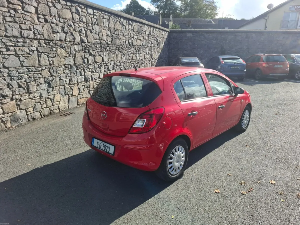 Opel Corsa 2011 - Image 2