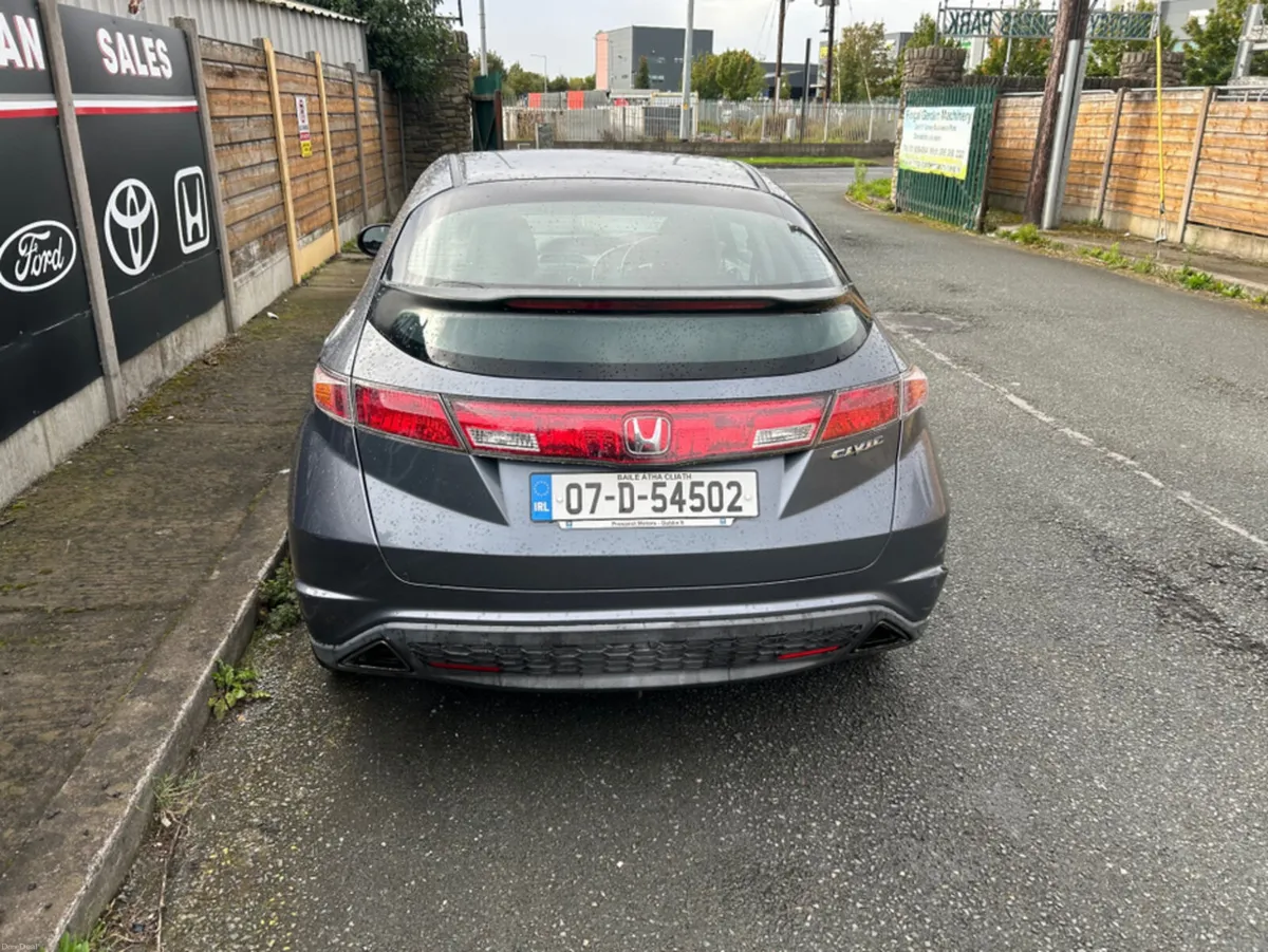 Honda Civic 1.8 EX SPORT 5DR - Image 3