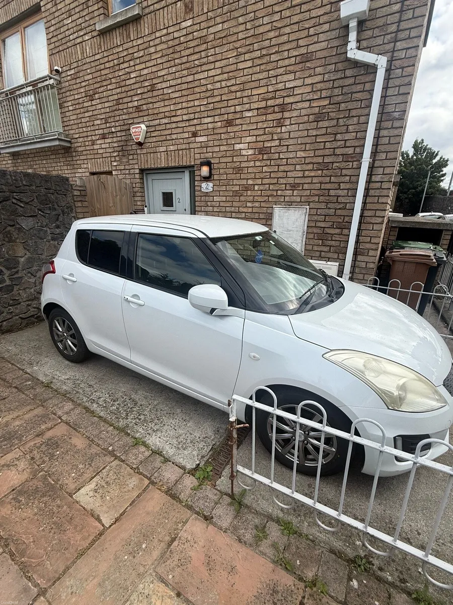 Suzuki Swift - Image 1