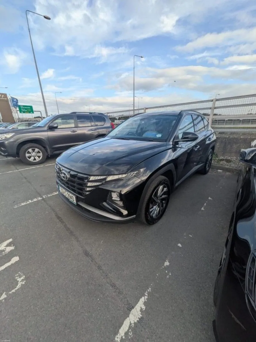 Hyundai Tucson 2WD Executive - Image 2