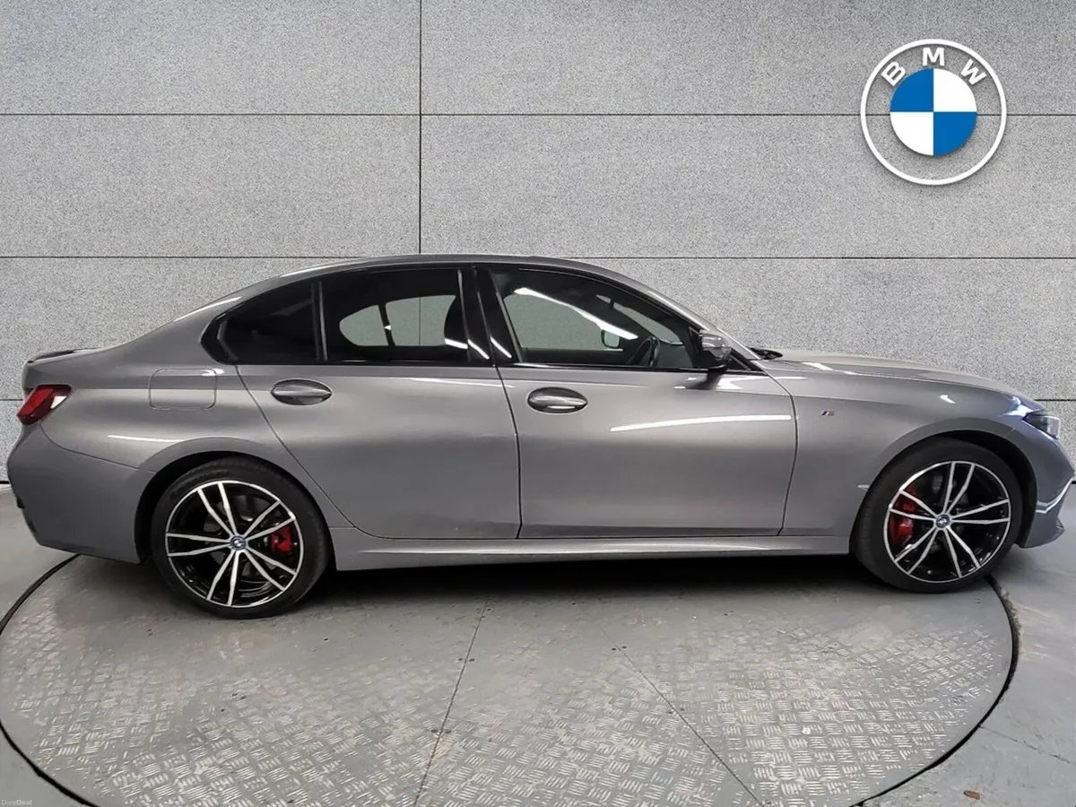 BMW 3-Series 330e M Sport - Image 2