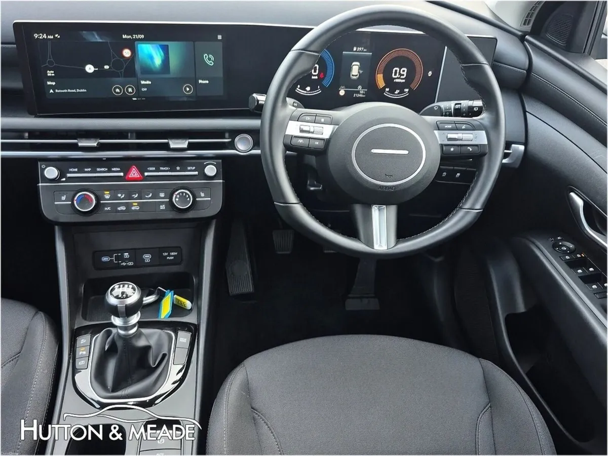 Hyundai Tucson Comfort Plus 1.6 Diesel 5dr - Image 3