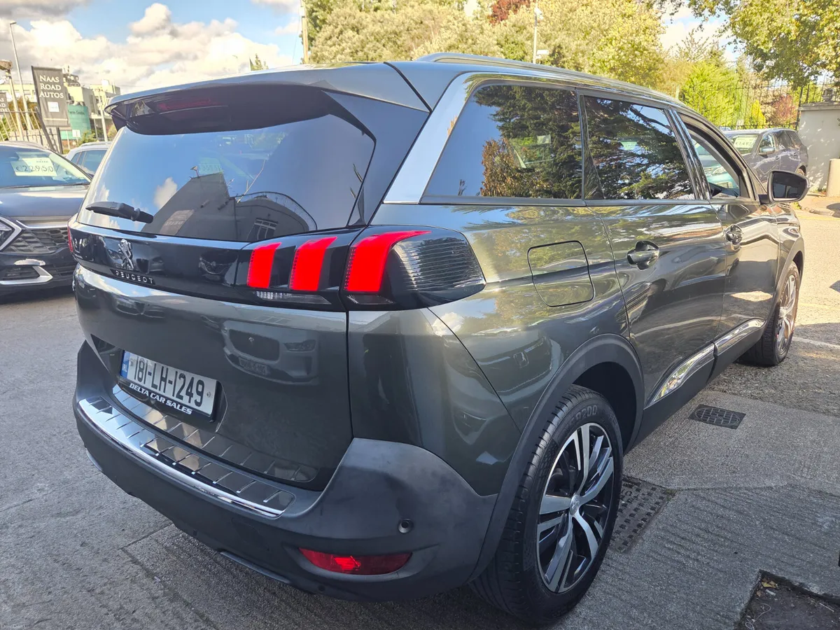 2018 PEUGEOT 5008 ALLURE 1.2 130BHP AUTO *7 SEATER - Image 6