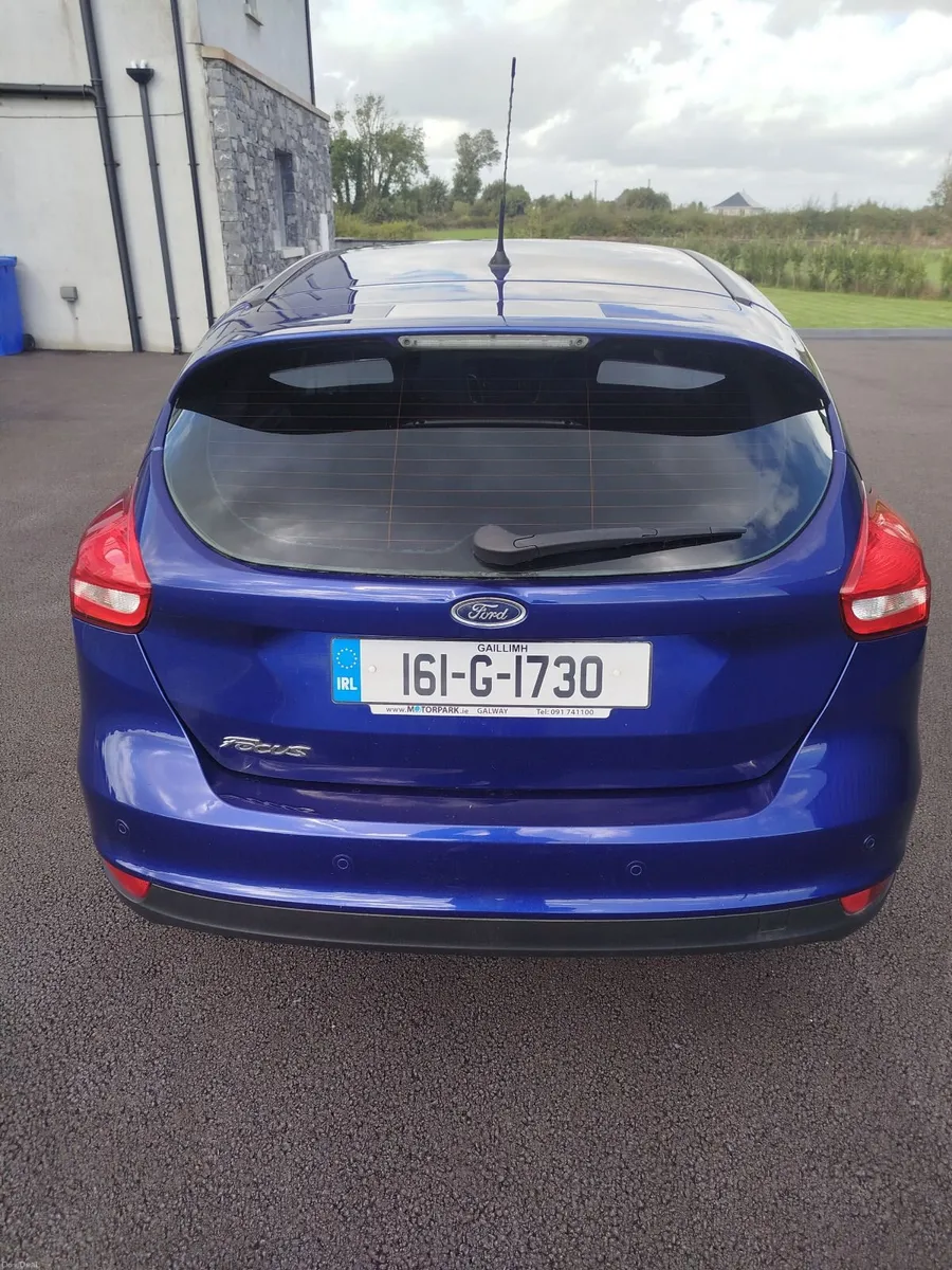 Ford Focus 2016 Zetec 6 speed - Image 5