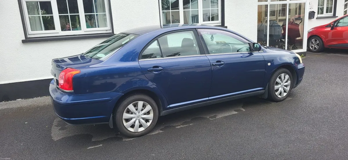 Car - Image 2