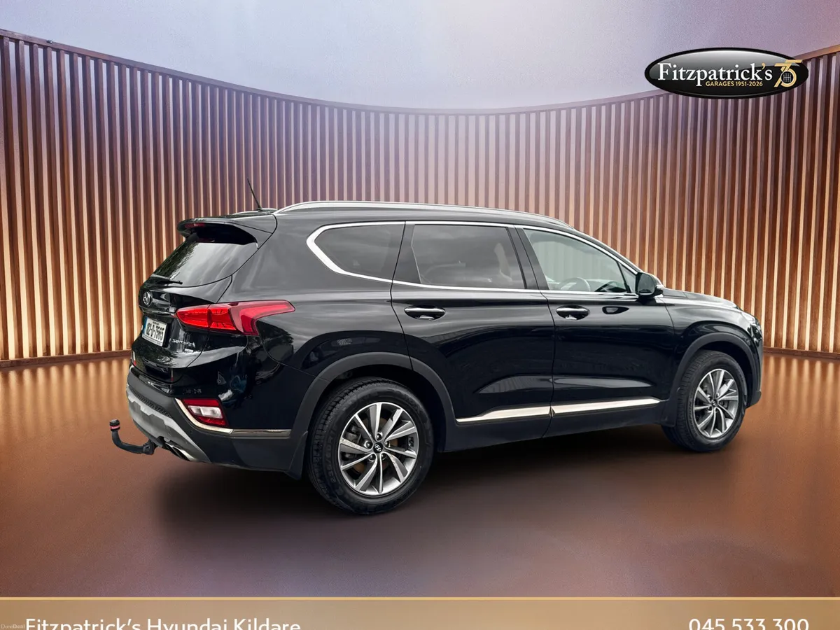 Hyundai Santa Fe Executive Plus - 4WD 2018 - Image 3
