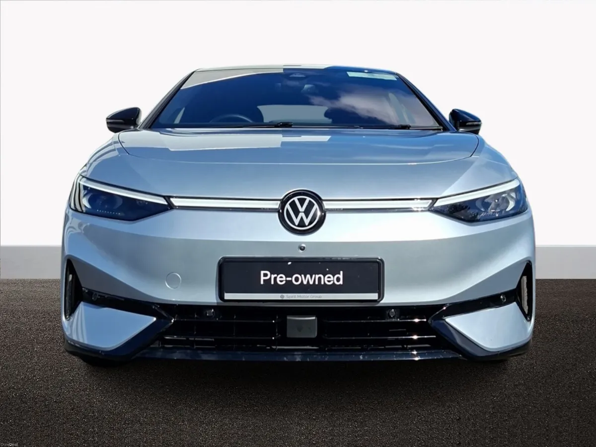 Volkswagen ID.7 Pro Plus 77kWh 621 km WLTP - Image 4