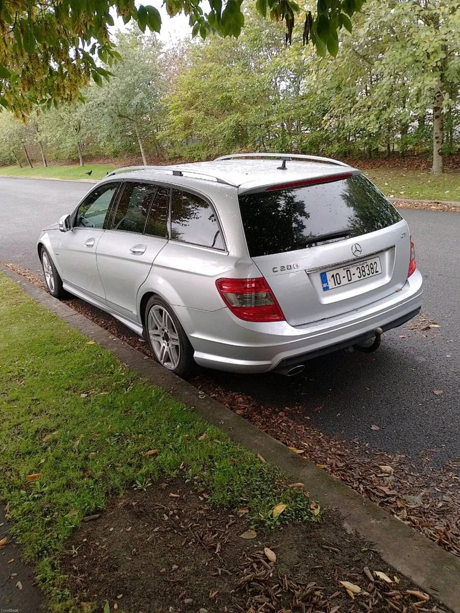 Mercedes c200 estate - Image 3